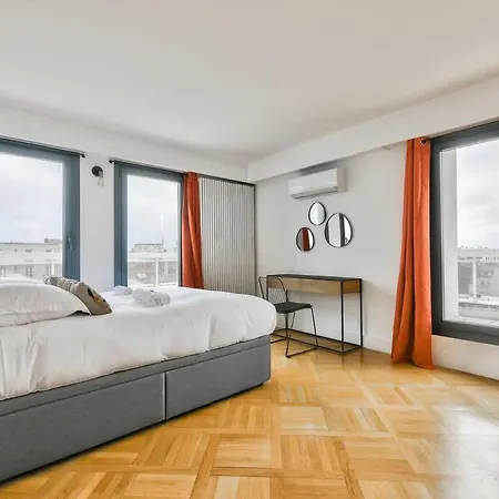 Splendide Terrasse Avec Vue Tour Eiffel Appartement *