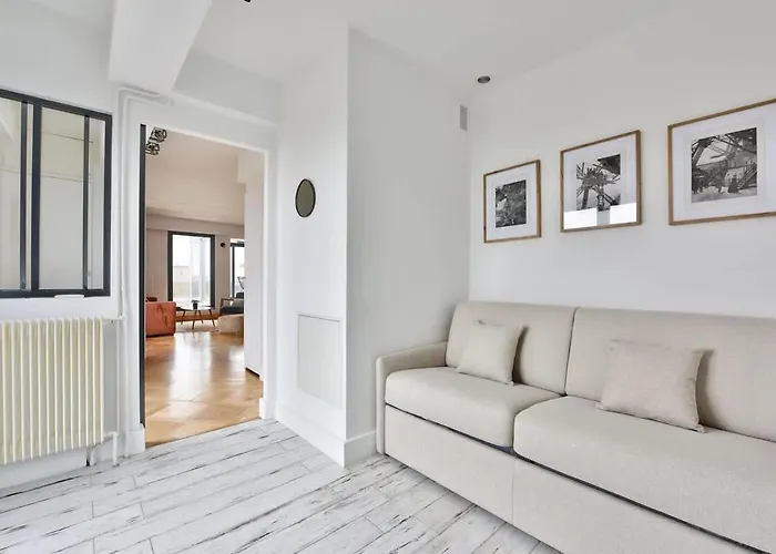 Appartement Splendide Terrasse Avec Vue Tour Eiffel Paris