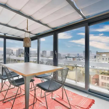 Splendide Terrasse Avec Vue Tour Eiffel Daire *